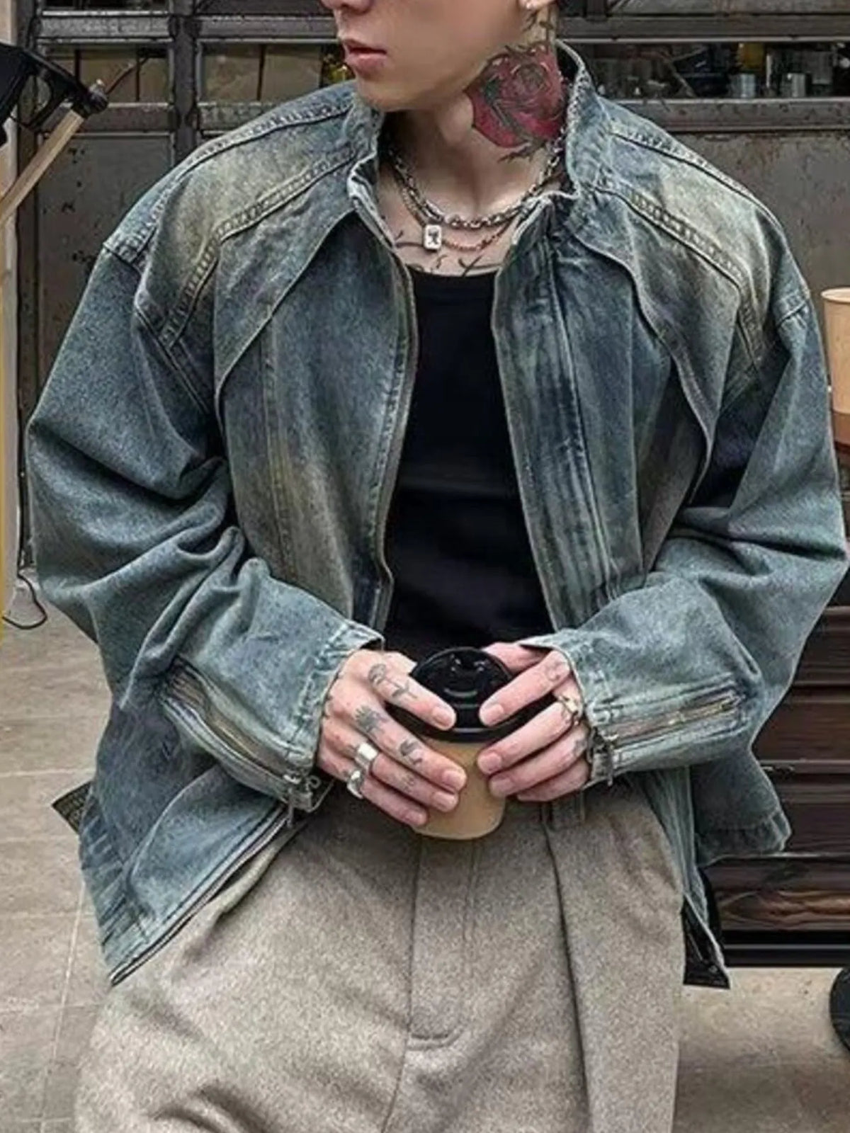 Men's Vintage Washed Denim Jacket with Classic Collar