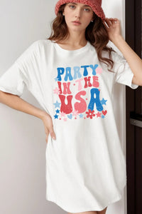 PARTY IN THE USA Graphic Oversized Tee