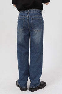 Mid Rise Baggy Jeans with Pockets