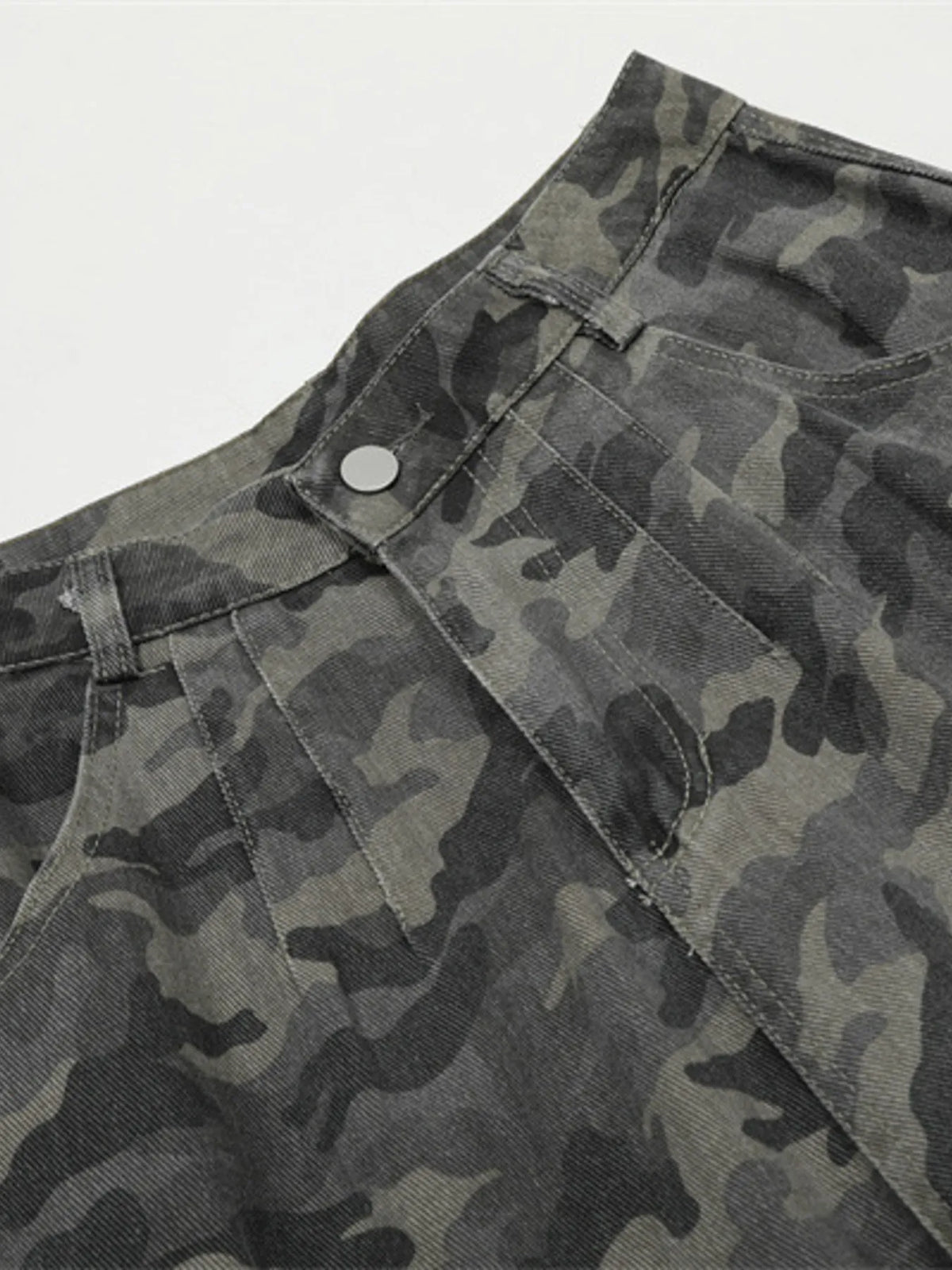 Men's Camouflage Cargo Shorts