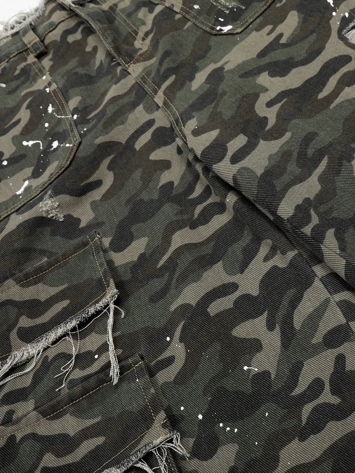 Men's Distressed Camouflage Demin Shorts