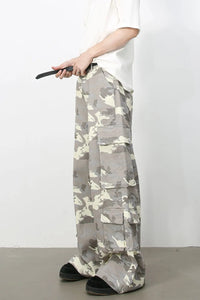 Men's Camouflage Wide Leg Cargo Jeans