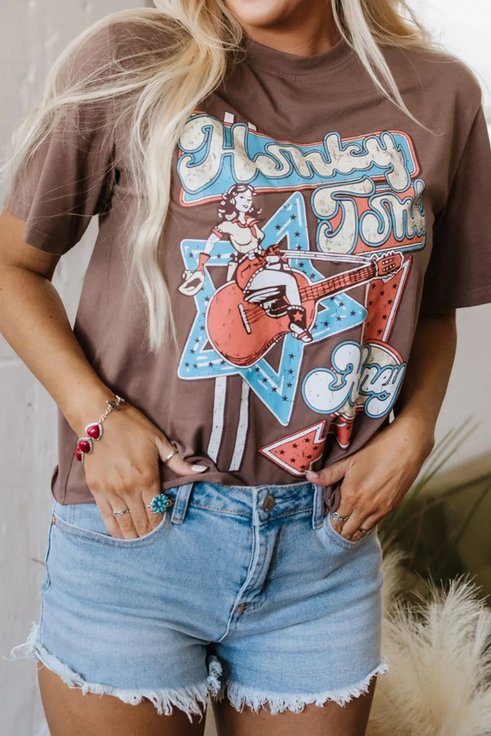 Graphic Crew Neck Western Short Sleeve Tee