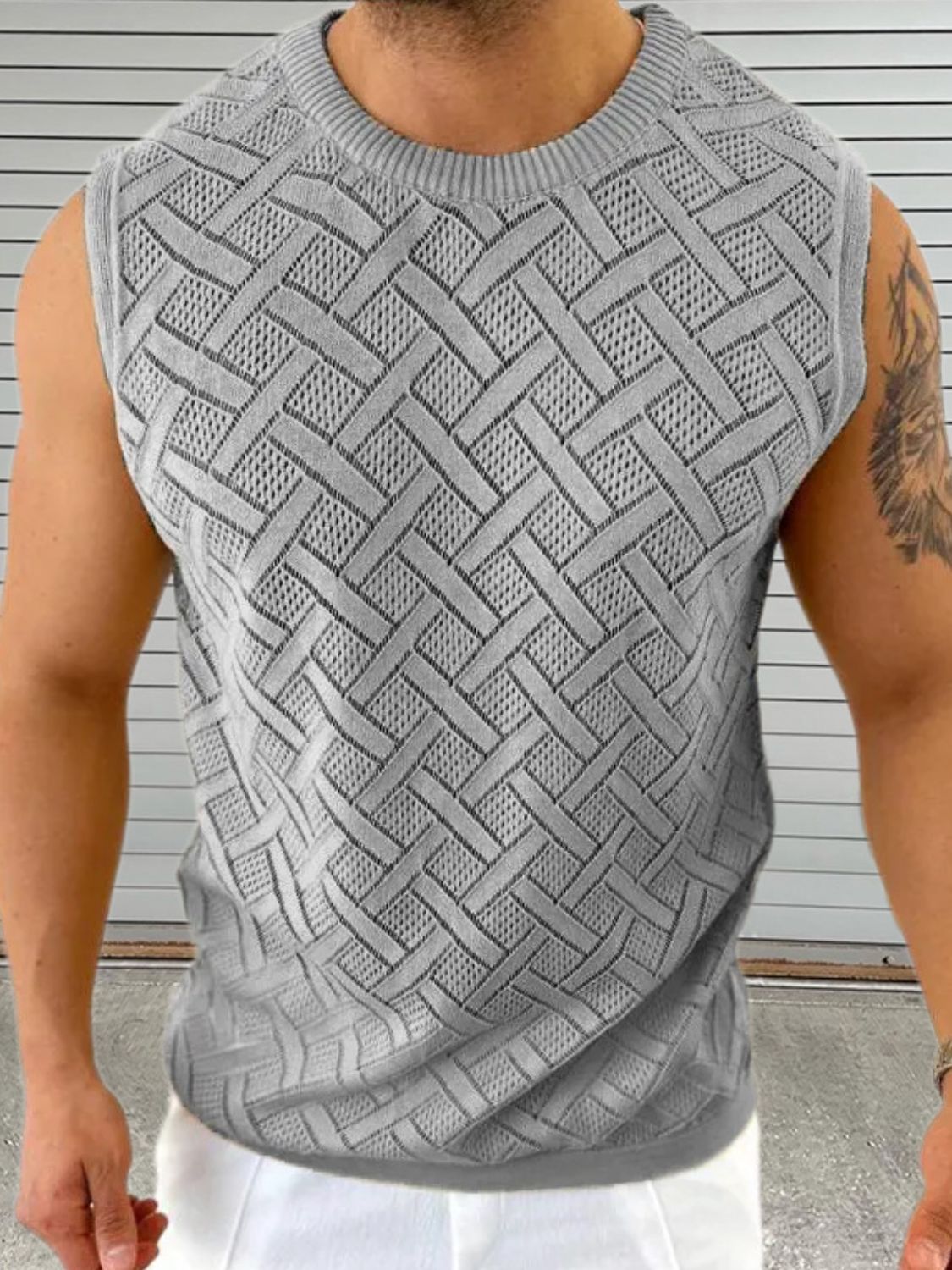 Men's Round Neck Sleeveless Eyelet Knit Top