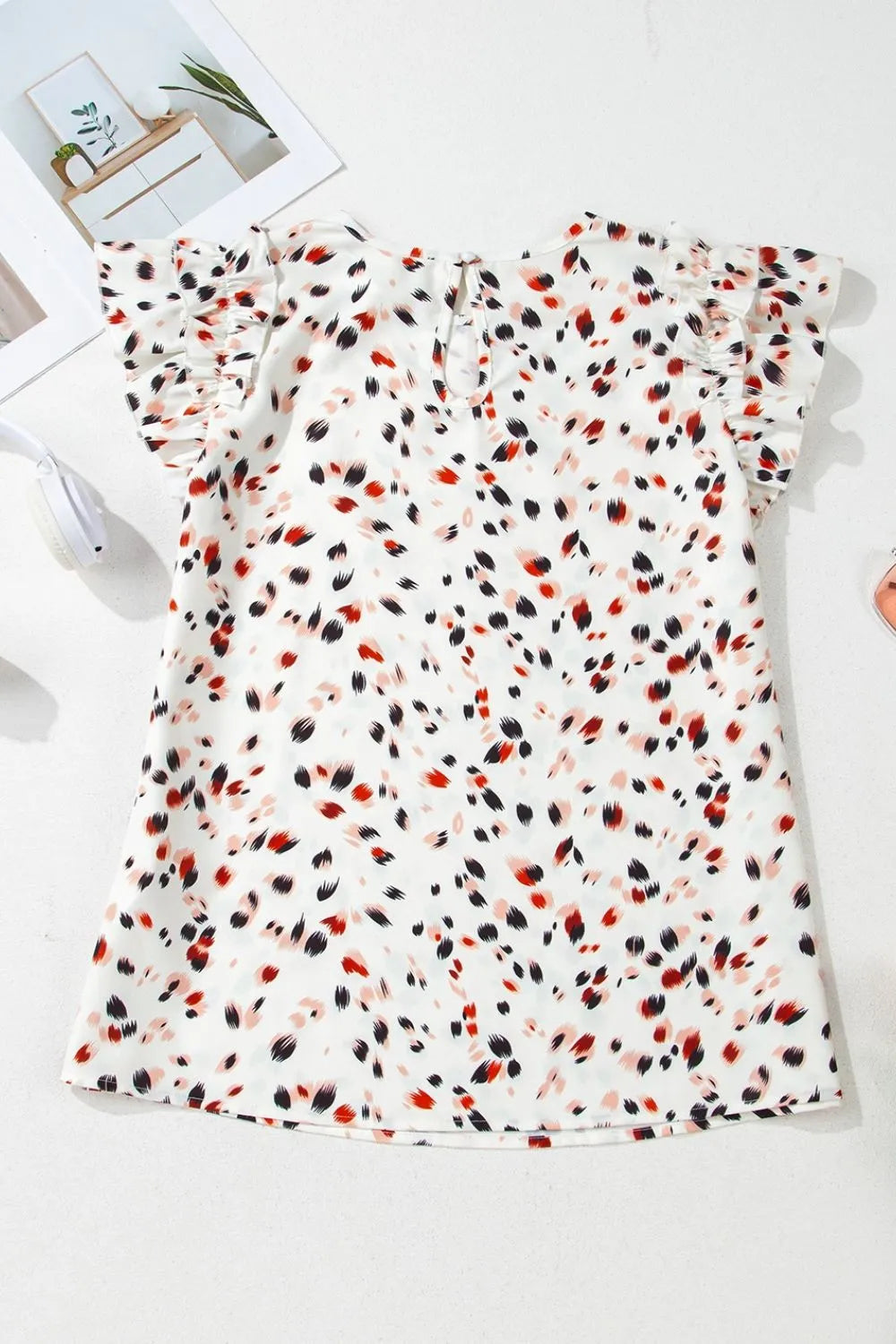 Abstract Print Ruffle Flutter Sleeve Keyhole Back Slim Blouse