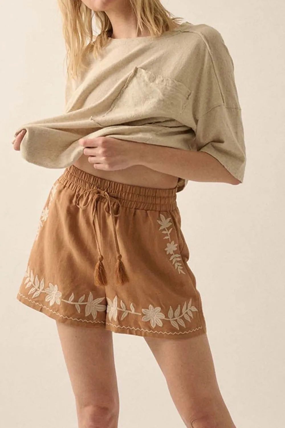 Embroidered Boho Tasseled Drawstring Elastic Waist Casual Shorts