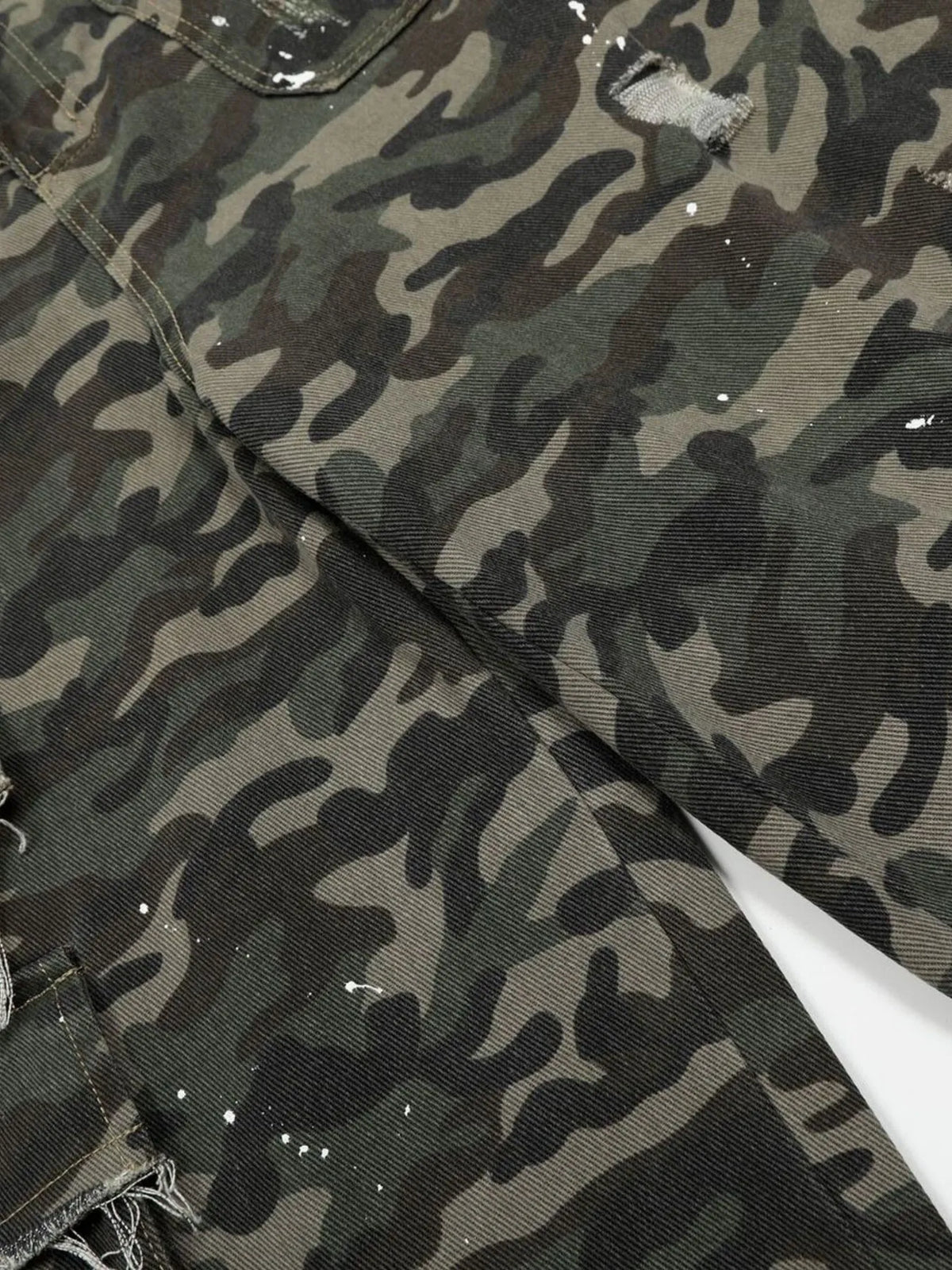 Men's Distressed Camouflage Demin Shorts