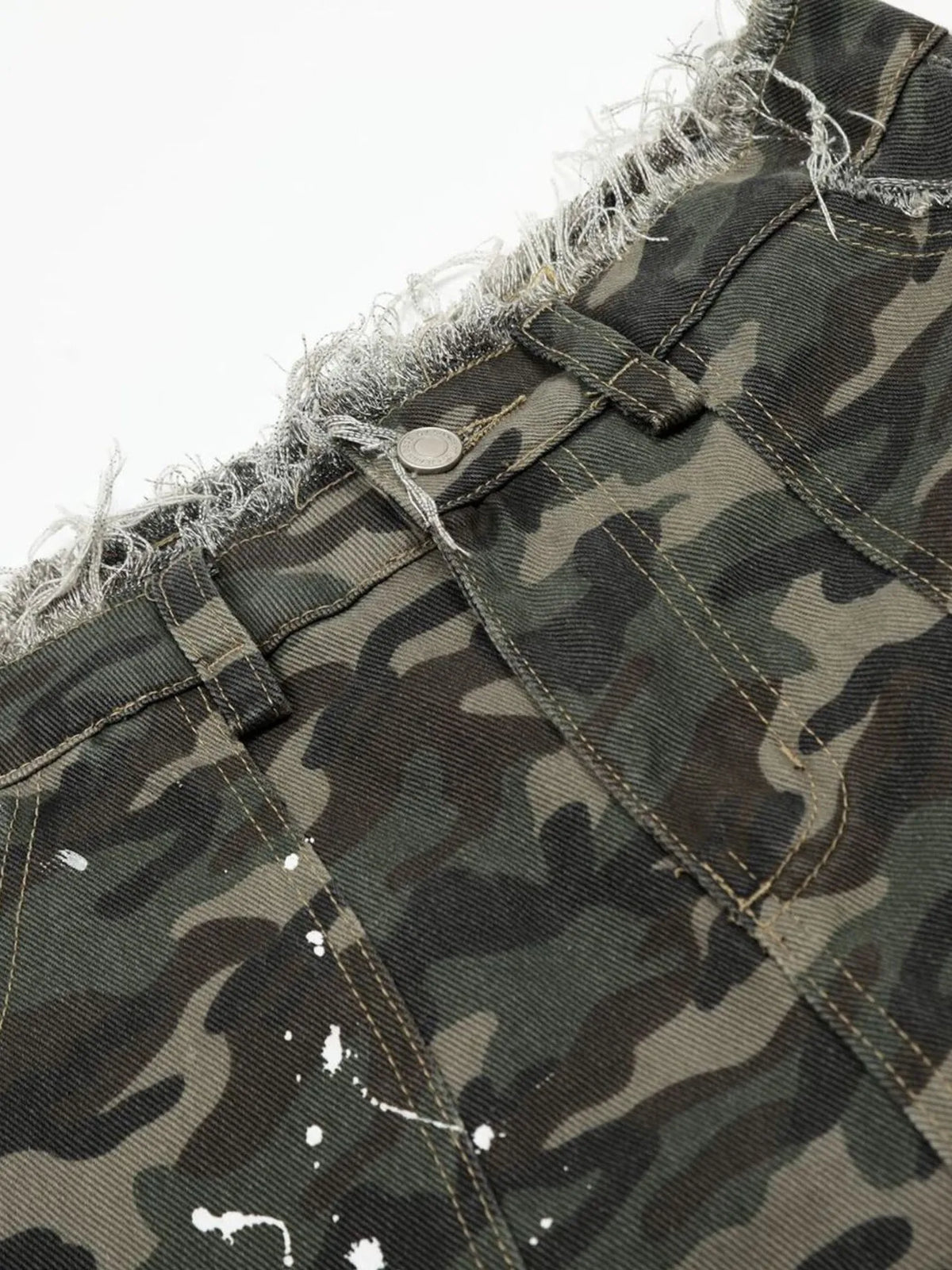 Men's Distressed Camouflage Demin Shorts