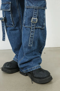 Men's Mid Rise Jeans with Cargo Pockets