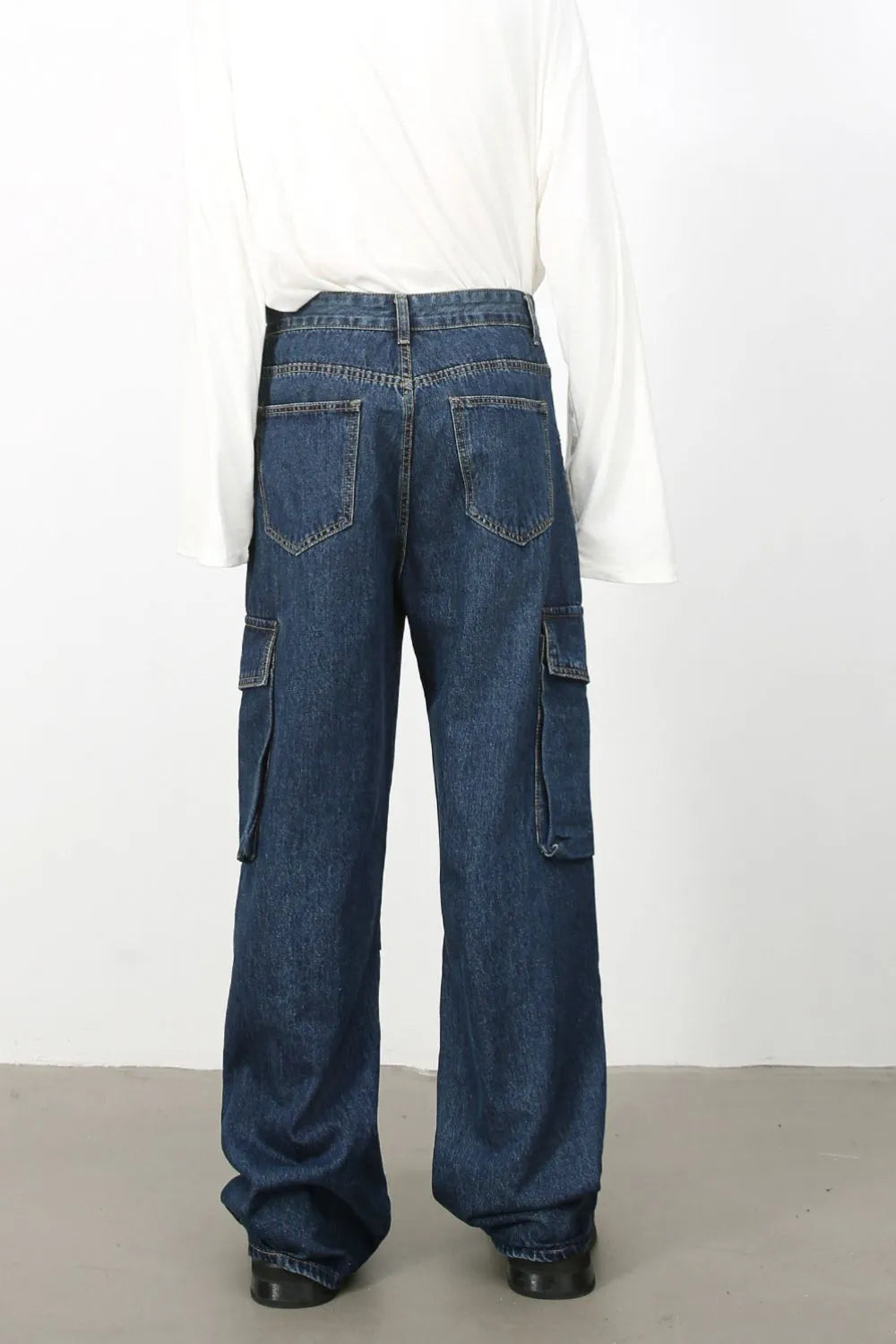 Men's Baggy Jeans with Cargo Pockets