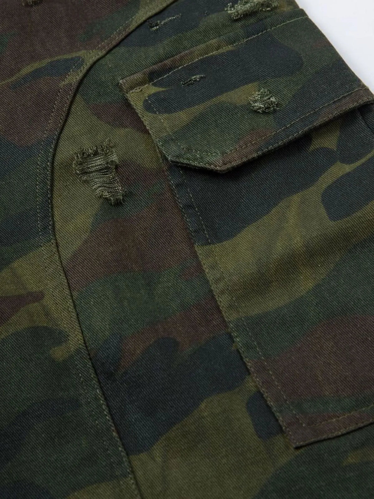 Men's Camouflage Cargo Shorts with Frayed Hem