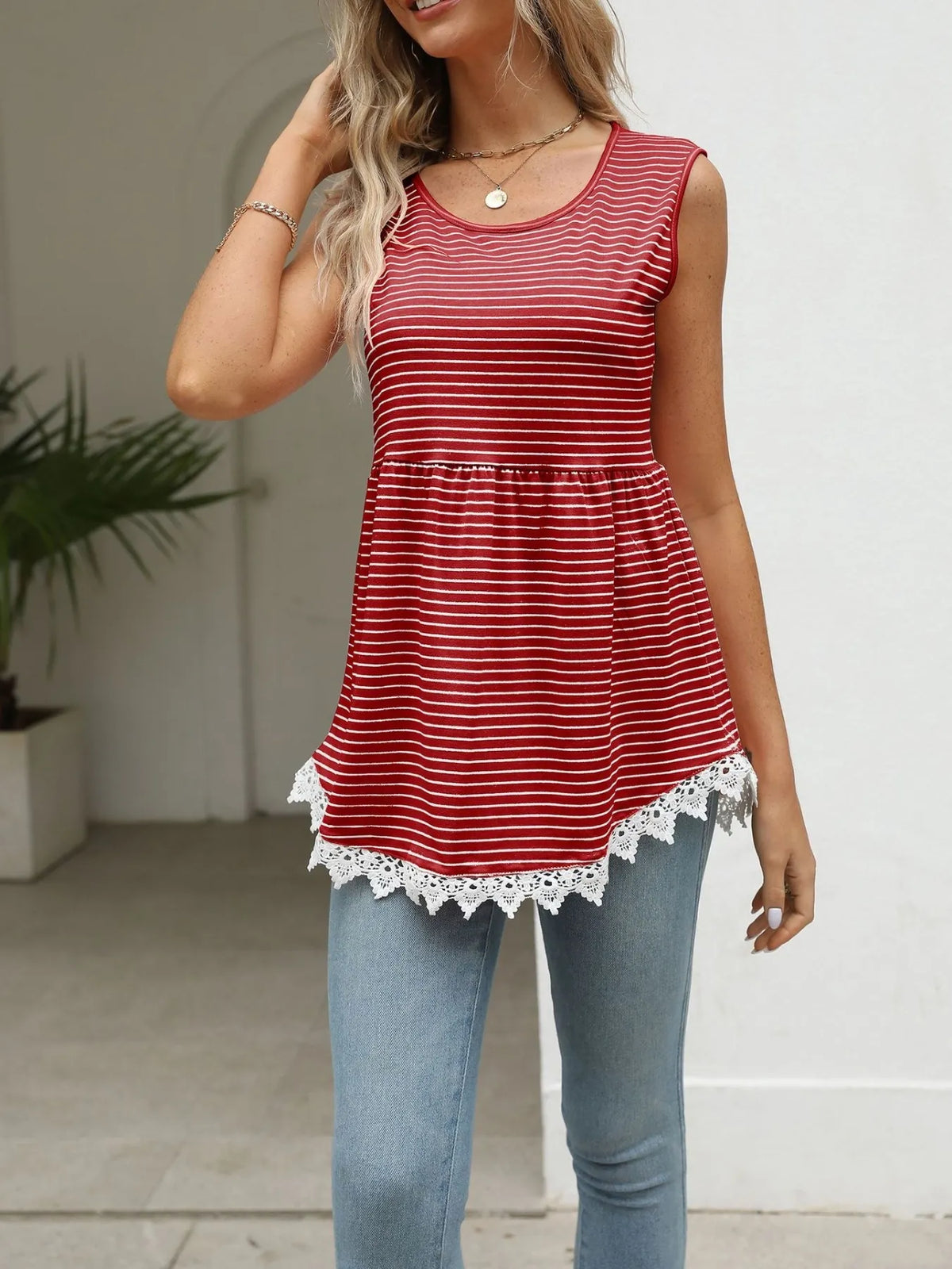 Lace Trim Sleeveless Babydoll Tank Top