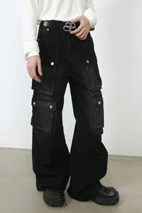Men's Wide Leg Jeans with Cargo Pockets