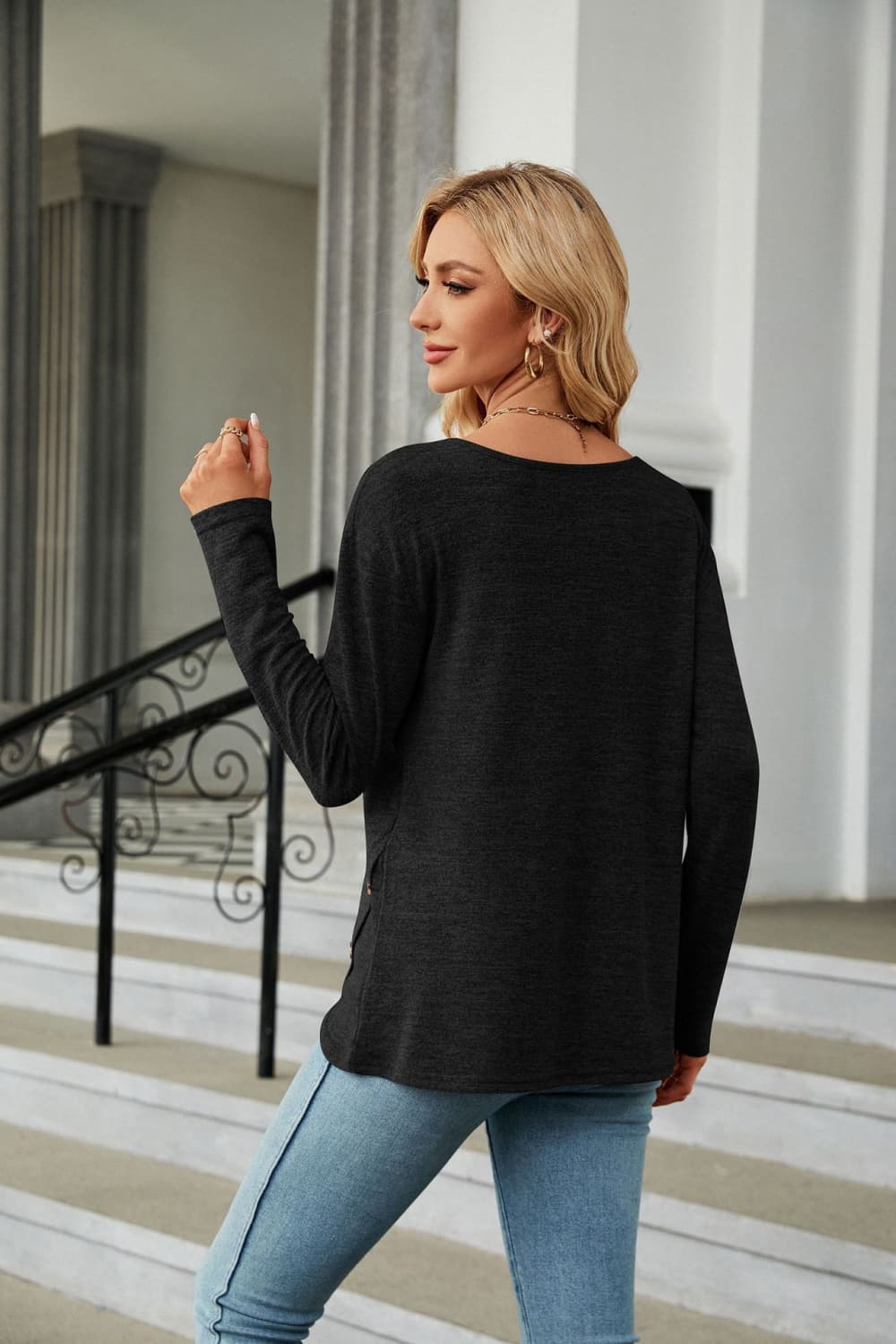 Solid Round Neck Long Sleeve T-Shirt