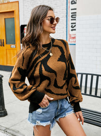 Wave Line Round Neck Long Sleeve Sweater