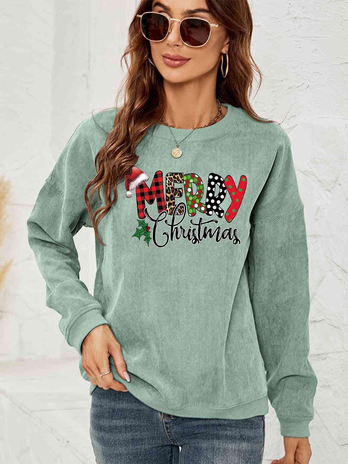CHRISTMAS Graphic Sweatshirt