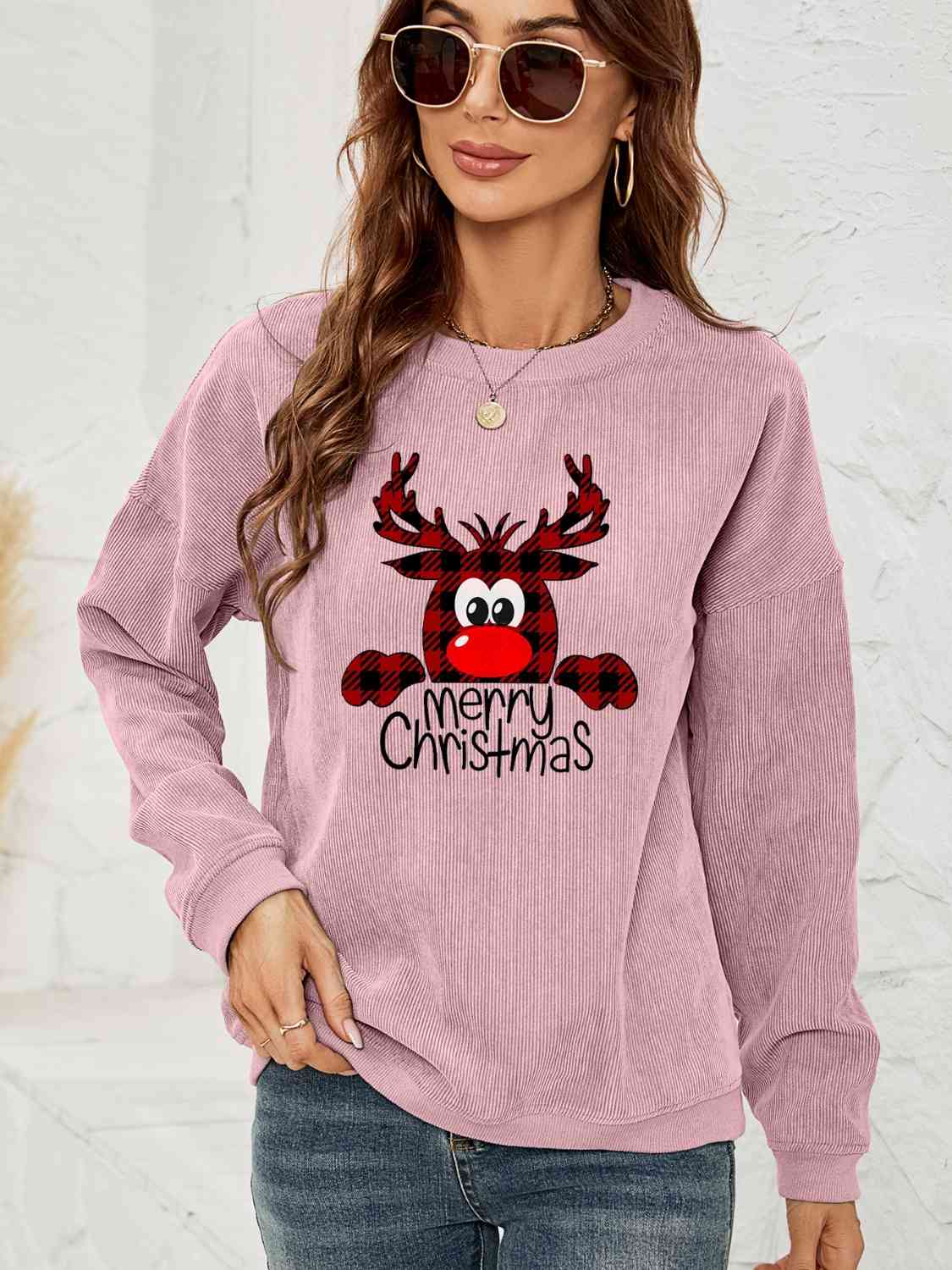 Reindeer Christmas Graphic Sweatshirt