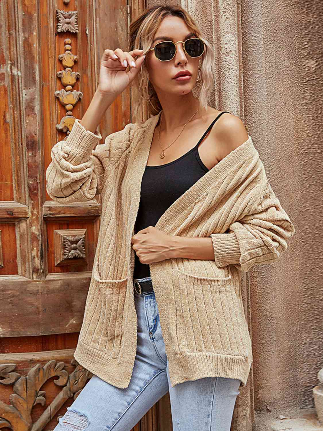 The Ultimate Guide to Rocking Ribbed Cardigan Sweaters: Stay Cozy and Stylish this Fall!