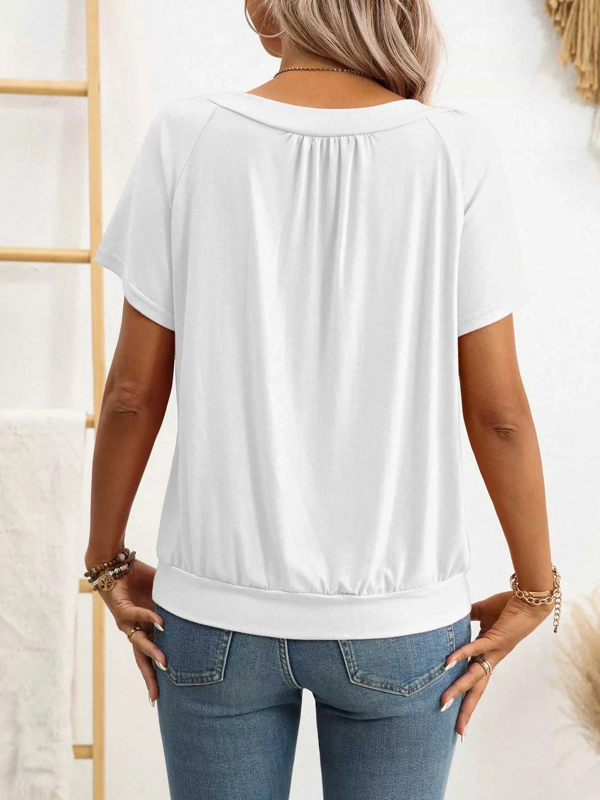 V-Neck Short SleeveT-Shirt 100100823198287 31 Affordable Fashion Under $100 Jerry's Apparel 