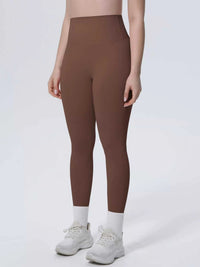 High-Waisted Seamless Active Leggings 101006969838535 26 Affordable Fashion Under $100 Jerry's Apparel 