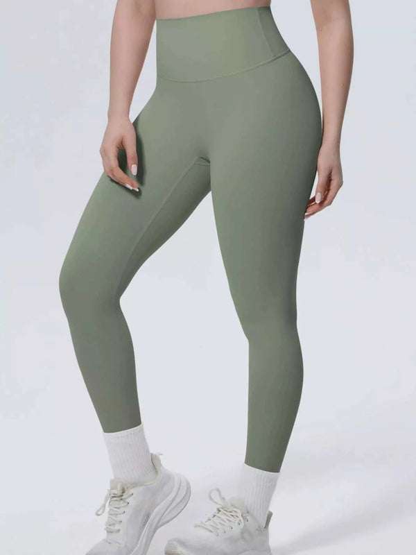 High-Waisted Seamless Active Leggings 101006969838535 26 Affordable Fashion Under $100 Jerry's Apparel 