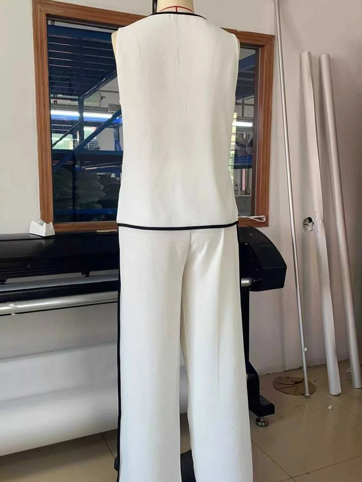 Full Size Contrast Trim Sleeveless Top and Pants Set Plus Size 101001507426114 43 Affordable Fashion Under $100 Jerry's Apparel 