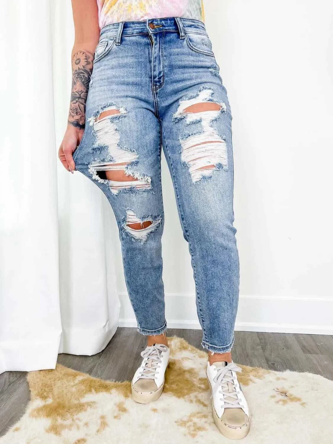 Distressed Skinny Jeans 100100249441063 32 Affordable Fashion Under $100 Jerry's Apparel 