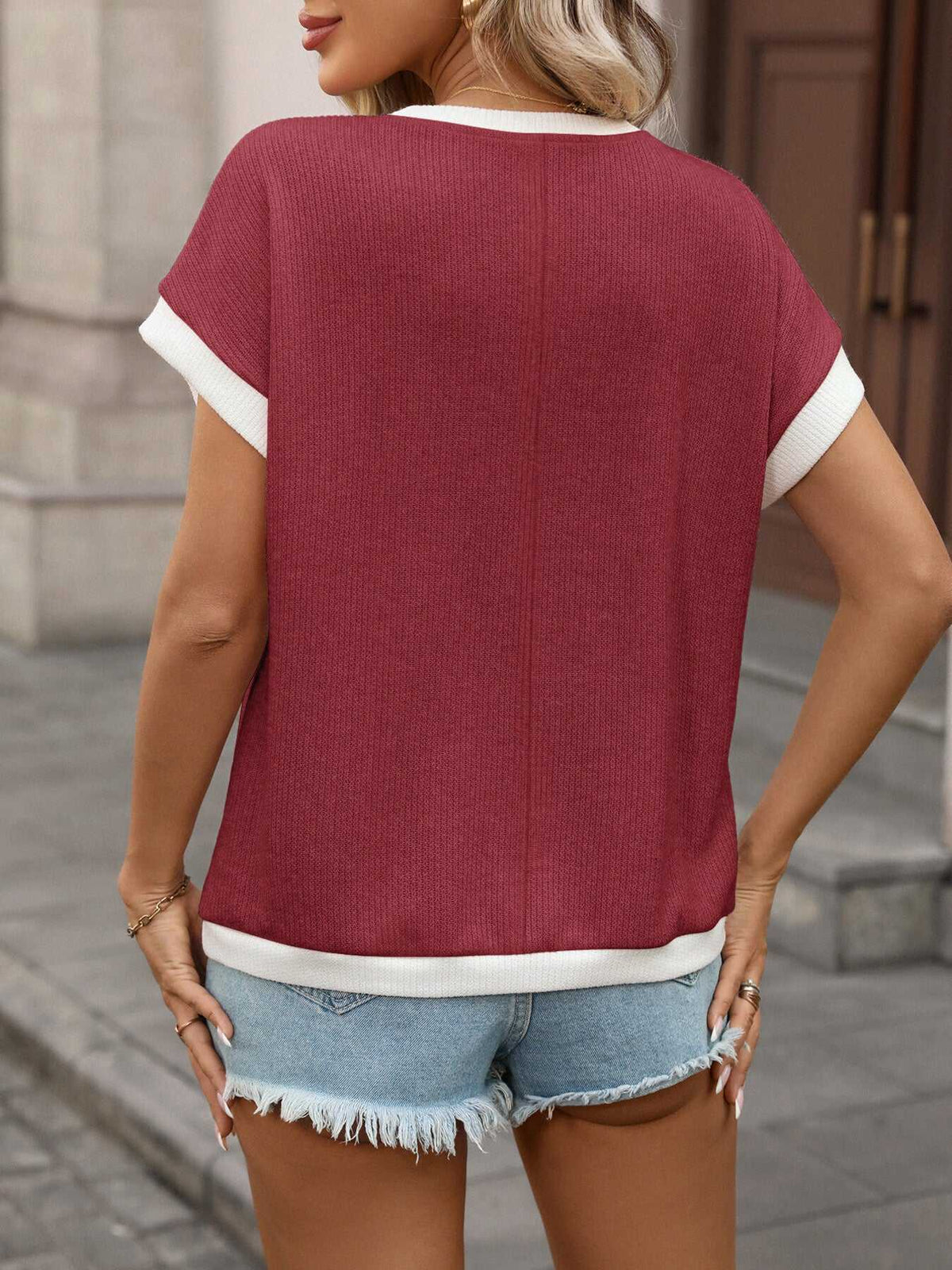 Contrast Trim Short Sleeve T-Shirt 100100724336043 33 Affordable Fashion Under $100 Jerry's Apparel 