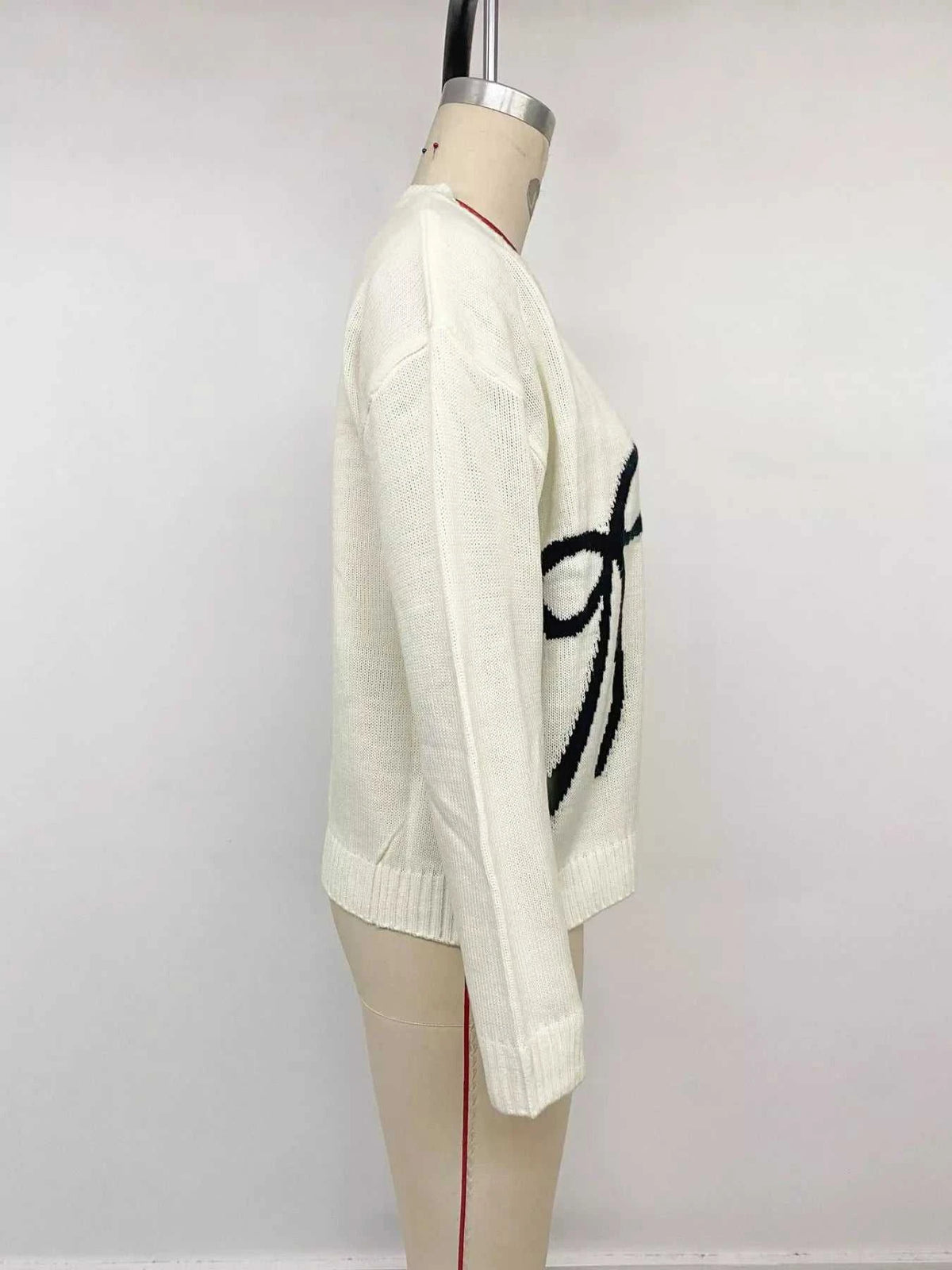 Bow Graphic Round Neck Sweater 100100406045072 38 Affordable Fashion Under $100 Jerry's Apparel 