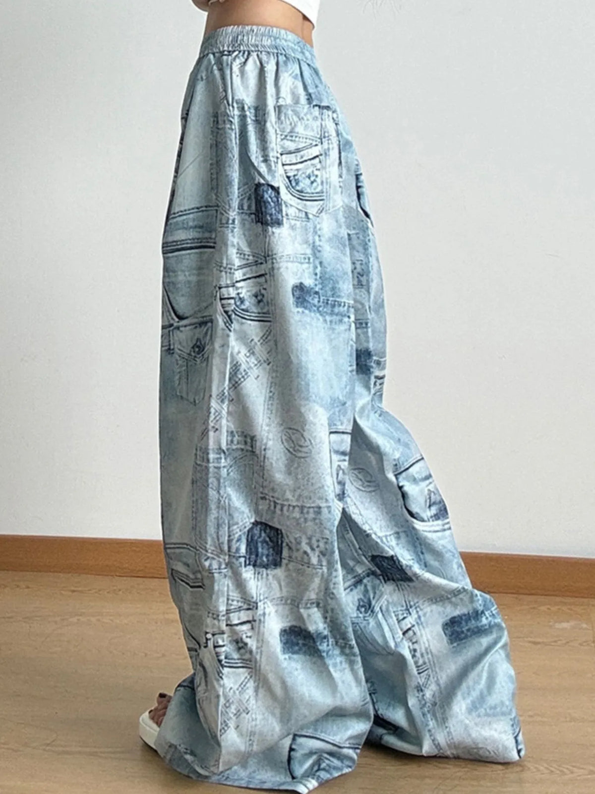Printed Wide Leg Relaxed Fit Pants