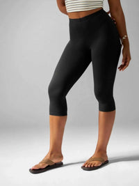 High-Waisted Active Capri Leggings 100100191577687 24 Affordable Fashion Under $100 Jerry's Apparel 