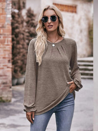 Round Neck Long Sleeve Casual T-Shirt 100100344414707 29 Affordable Fashion Under $100 Jerry's Apparel 