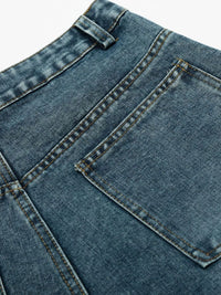 Men's Cartoon Embroidered Detail Wide Leg Denim Shorts