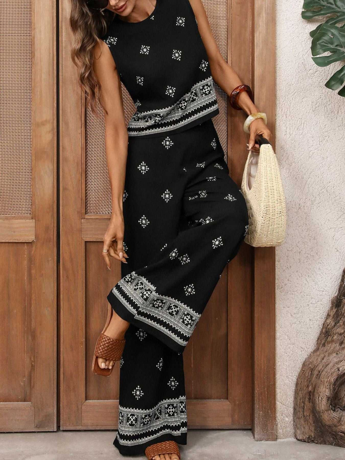 Sleeveless Top and Wide Leg Pants Set 100100284586574 43 Affordable Fashion Under $100 Jerry's Apparel 