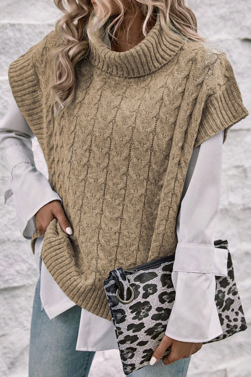 Cable Knit Turtleneck Short Sleeve Sweater