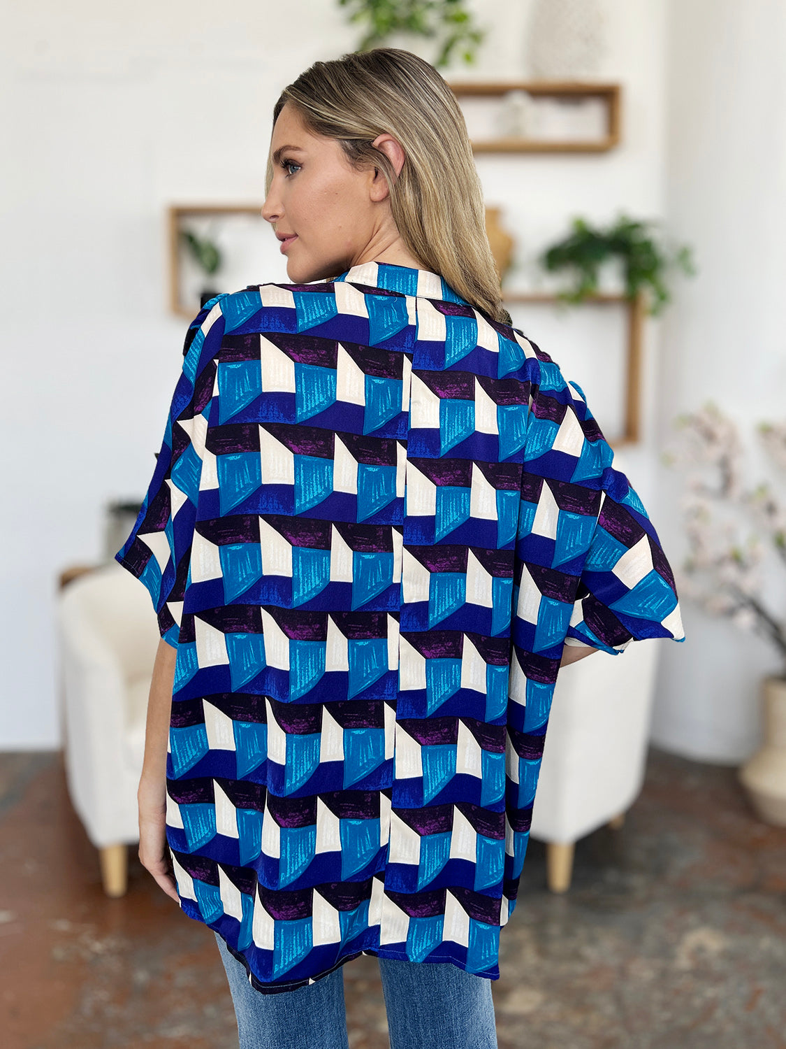 Full Size Geometric Notched Half Sleeve Blouse