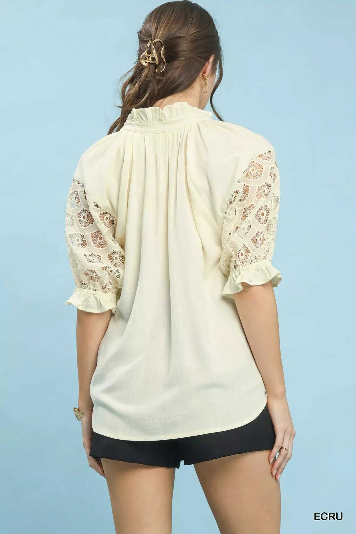 Umgee Linen V-Neck Lace Puff Sleeve Top 100100310791529 66 Affordable Fashion Under $100 Jerry's Apparel 