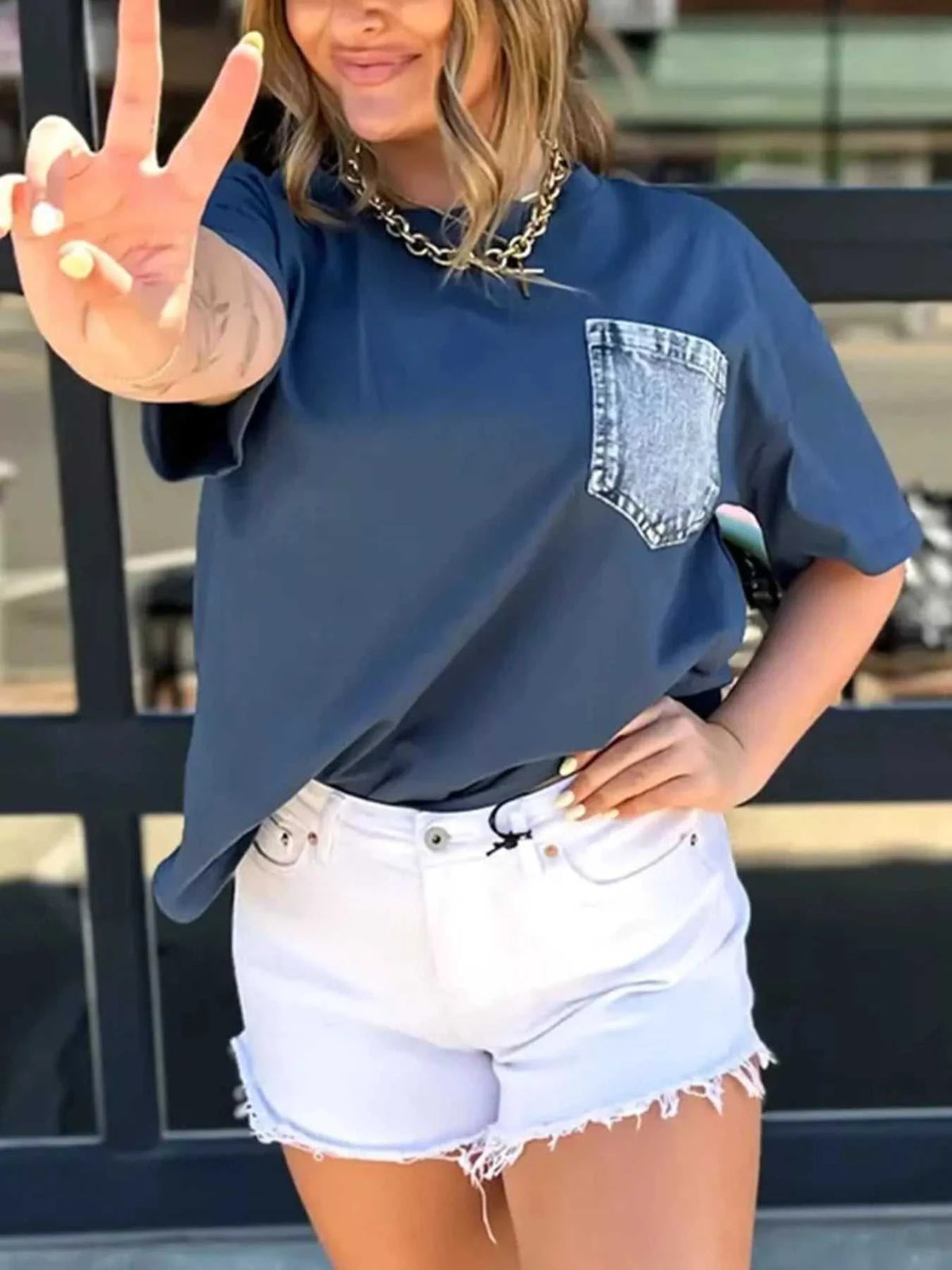 Denim Pocket Relaxed Fit T-Shirt 100100857221406 26 Affordable Fashion Under $100 Jerry's Apparel 