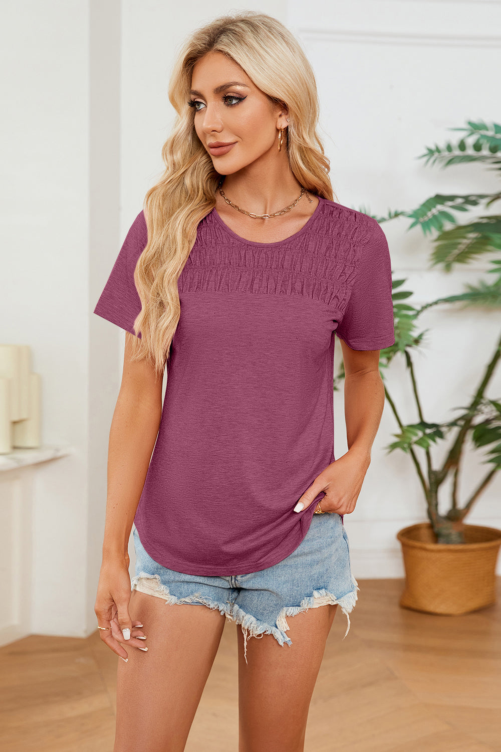 Ruched Round Neck Short Sleeve T-Shirt