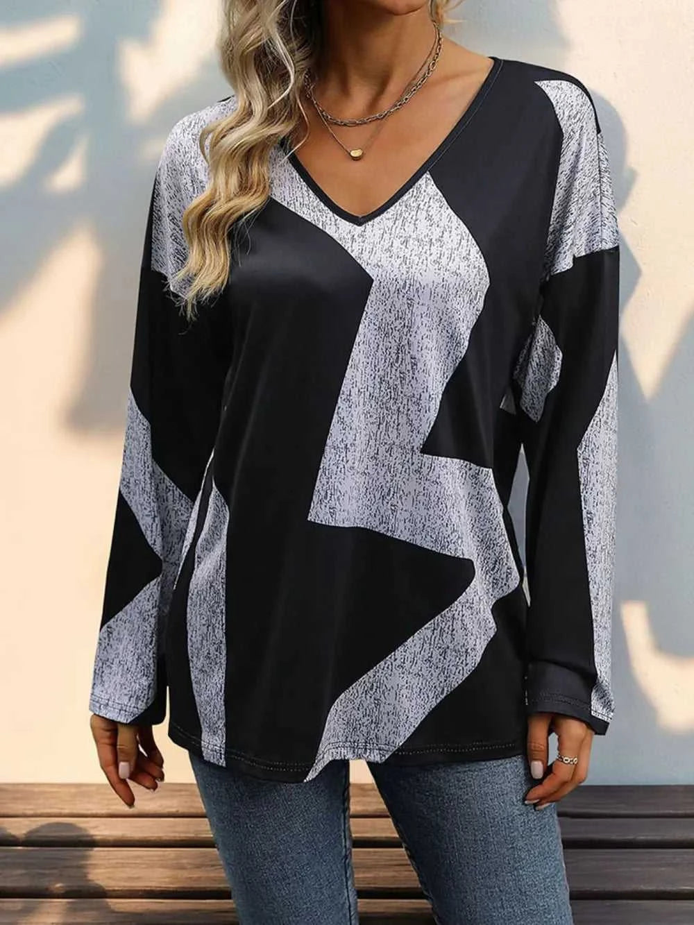 Perfee Color Block V-Neck Long Sleeve T-Shirt 100100381231602 33 Affordable Fashion Under $100 Jerry's Apparel 