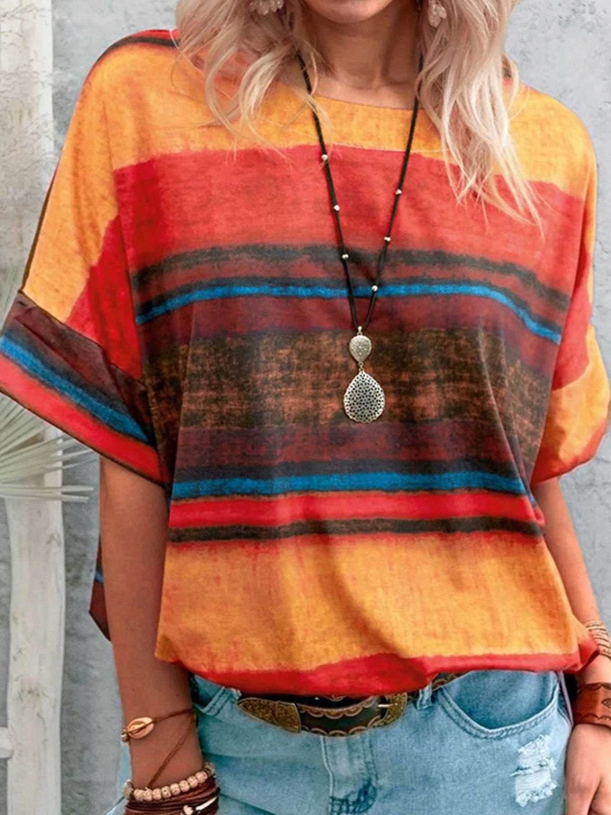 Contrast Round Neck Casual T-Shirt 100100706660927 23 Affordable Fashion Under $100 Jerry's Apparel 