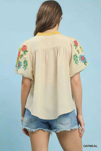 Umgee Embroidered Puff Sleeve Top 100100565351460 55 Affordable Fashion Under $100 Jerry's Apparel 