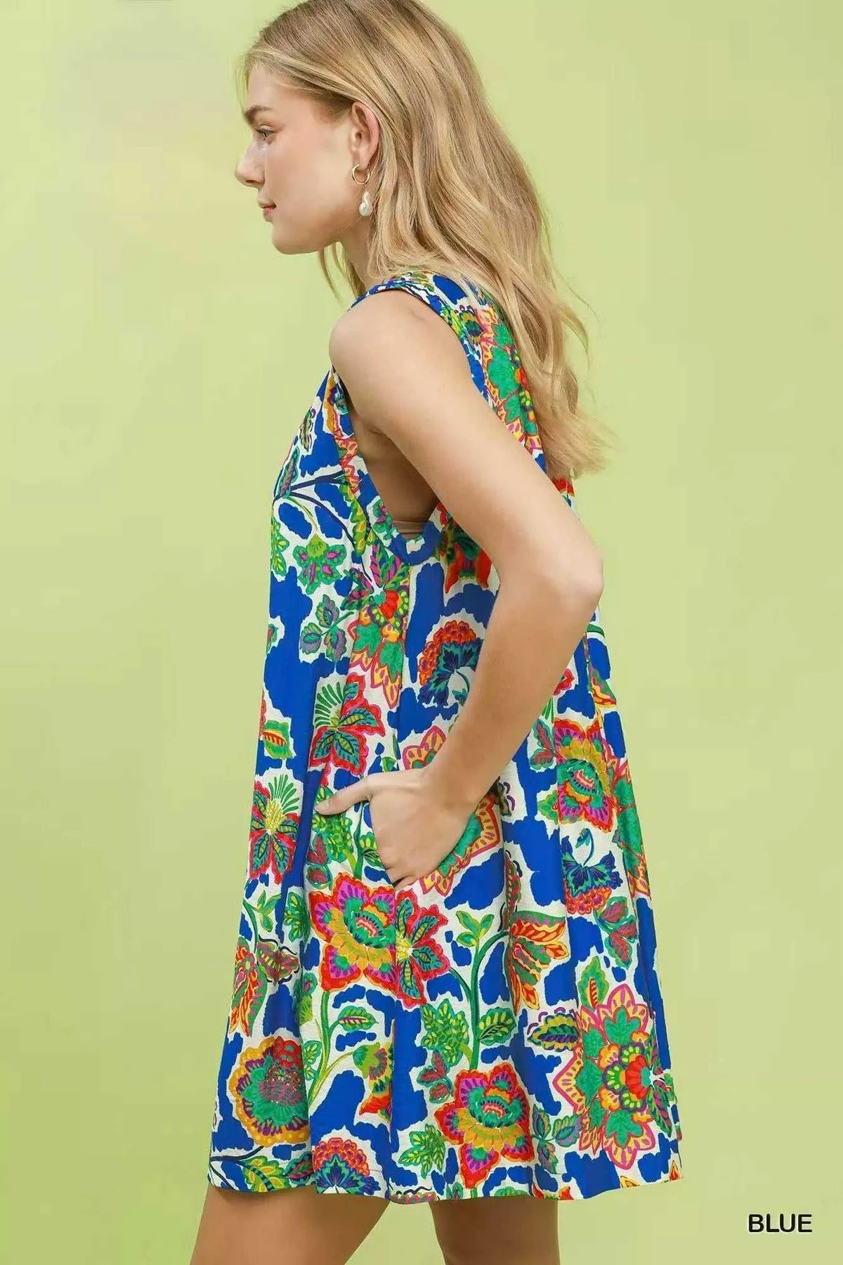 Umgee Abstract Print Sleeveless Shift Dress 100100357001591 53 Gifts for Her Jerry's Apparel 
