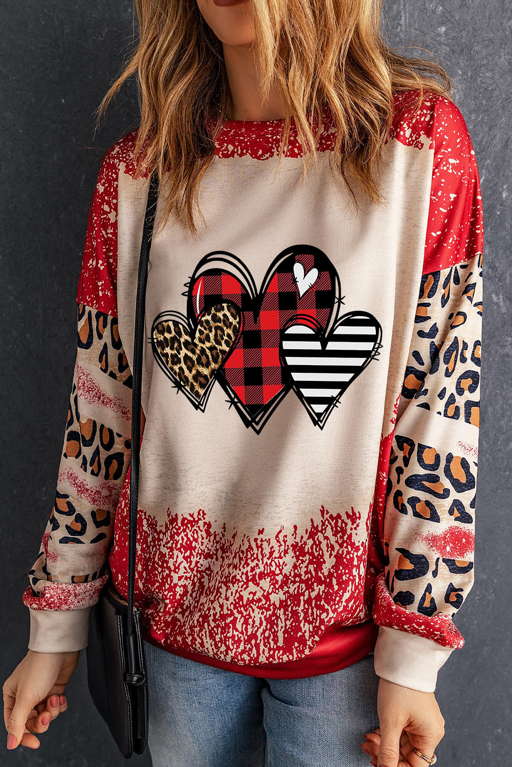 Three Heart Leopard Round Neck Sweatshirt