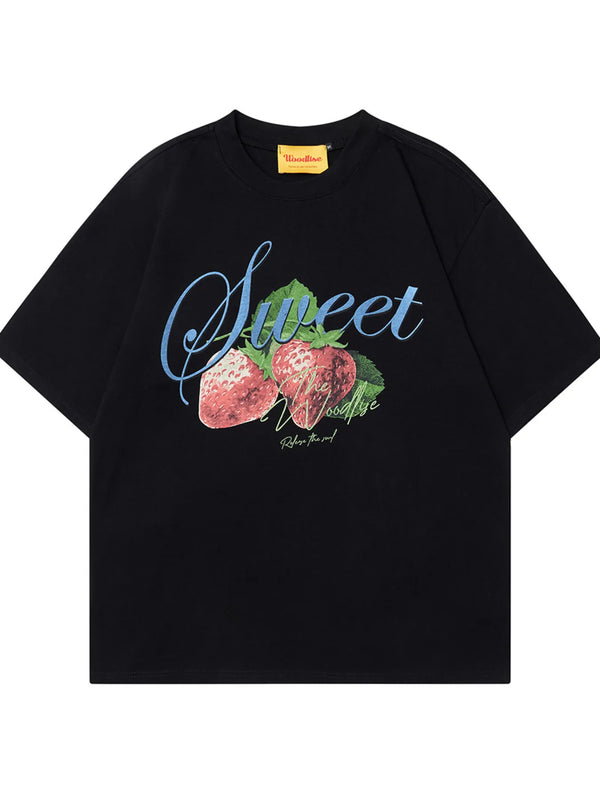 Men's Sweet Strawberry Graphic Oversized T-Shirt