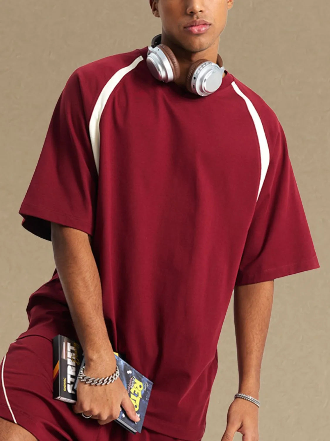 Men's Contrast Round Neck Half Sleeve T-Shirt
