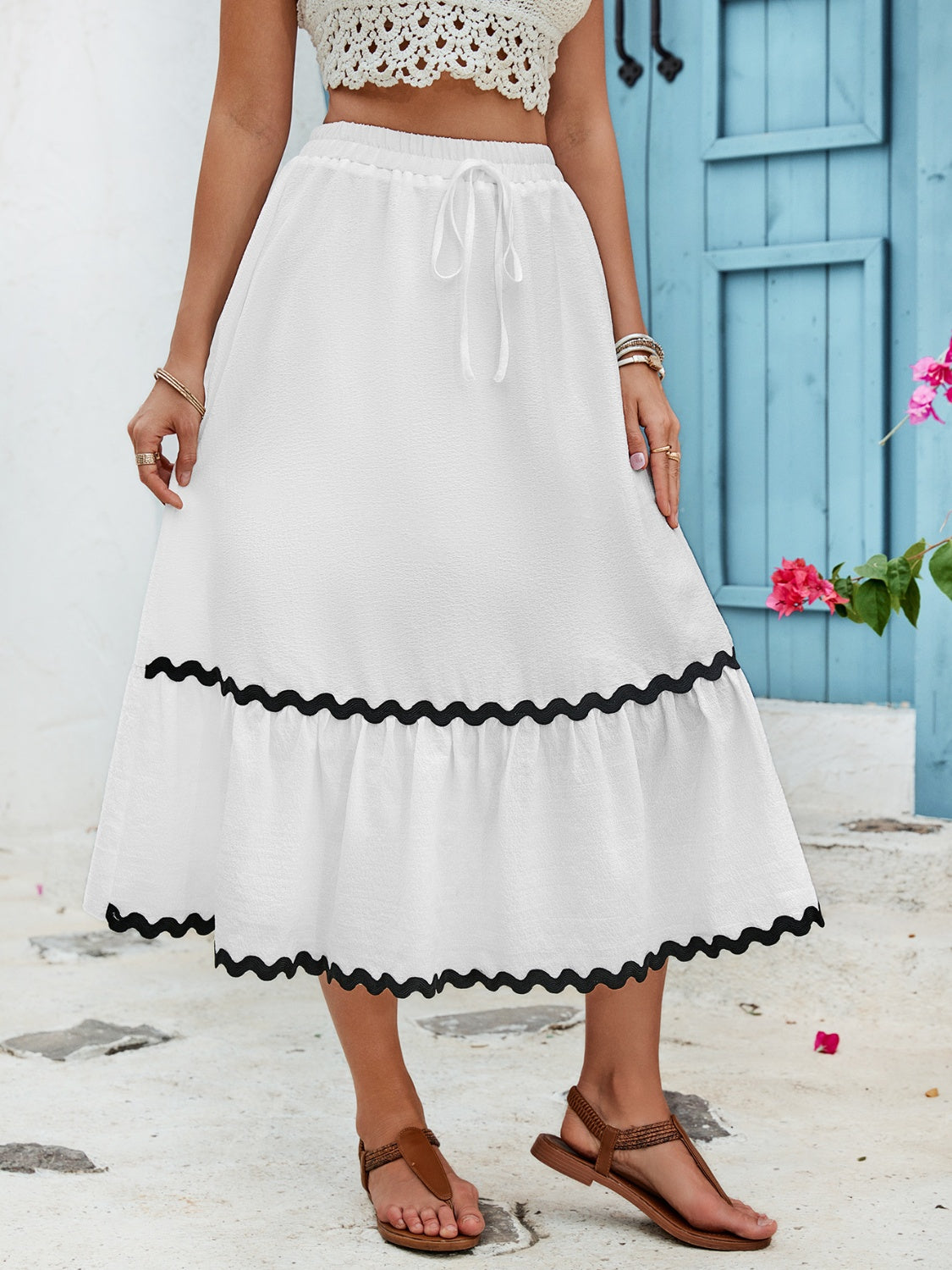 Tied Contrast Trim High Waist Skirt