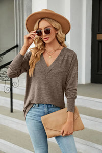V-Neck T-Shirt Long Sleeve