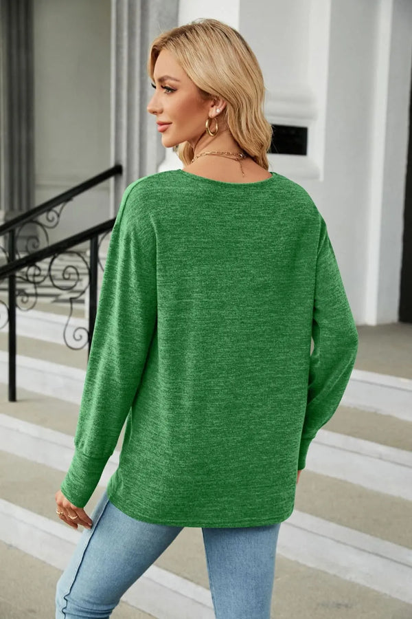 V-Neck T-Shirt Long Sleeve