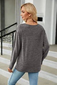 V-Neck T-Shirt Long Sleeve